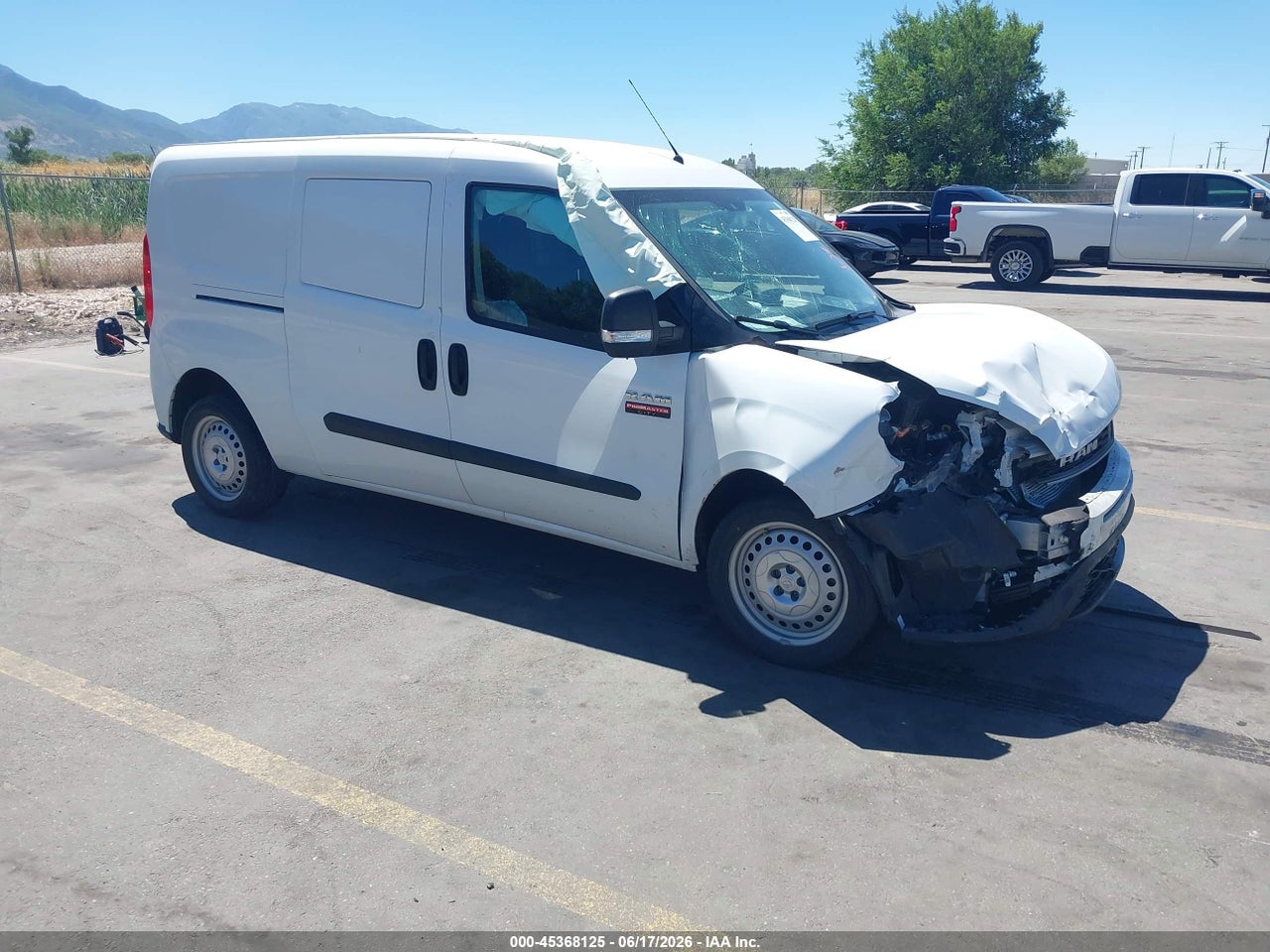 ZFBHRFAB9N6****** · 2022 RAM PROMASTER CITY CARGO VAN