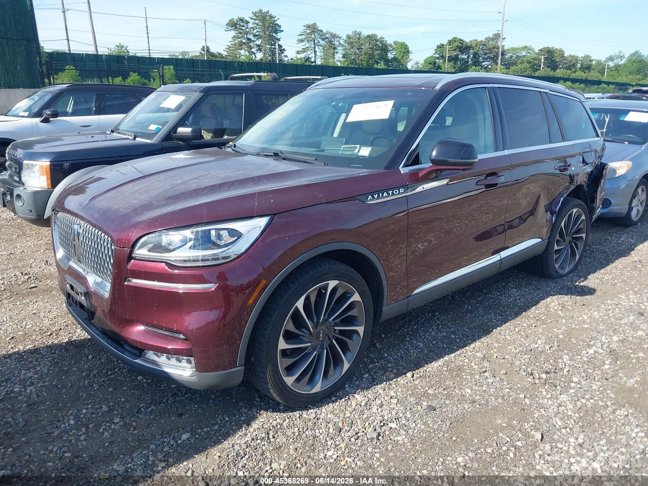 2020 LINCOLN AVIATOR RESERVE · 2/11