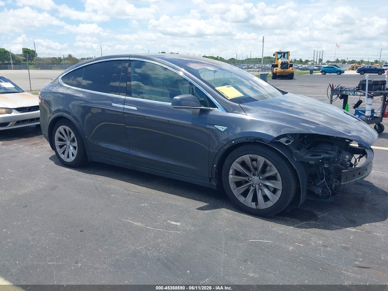 5YJXCBE20GF****** · 2016 TESLA MODEL X