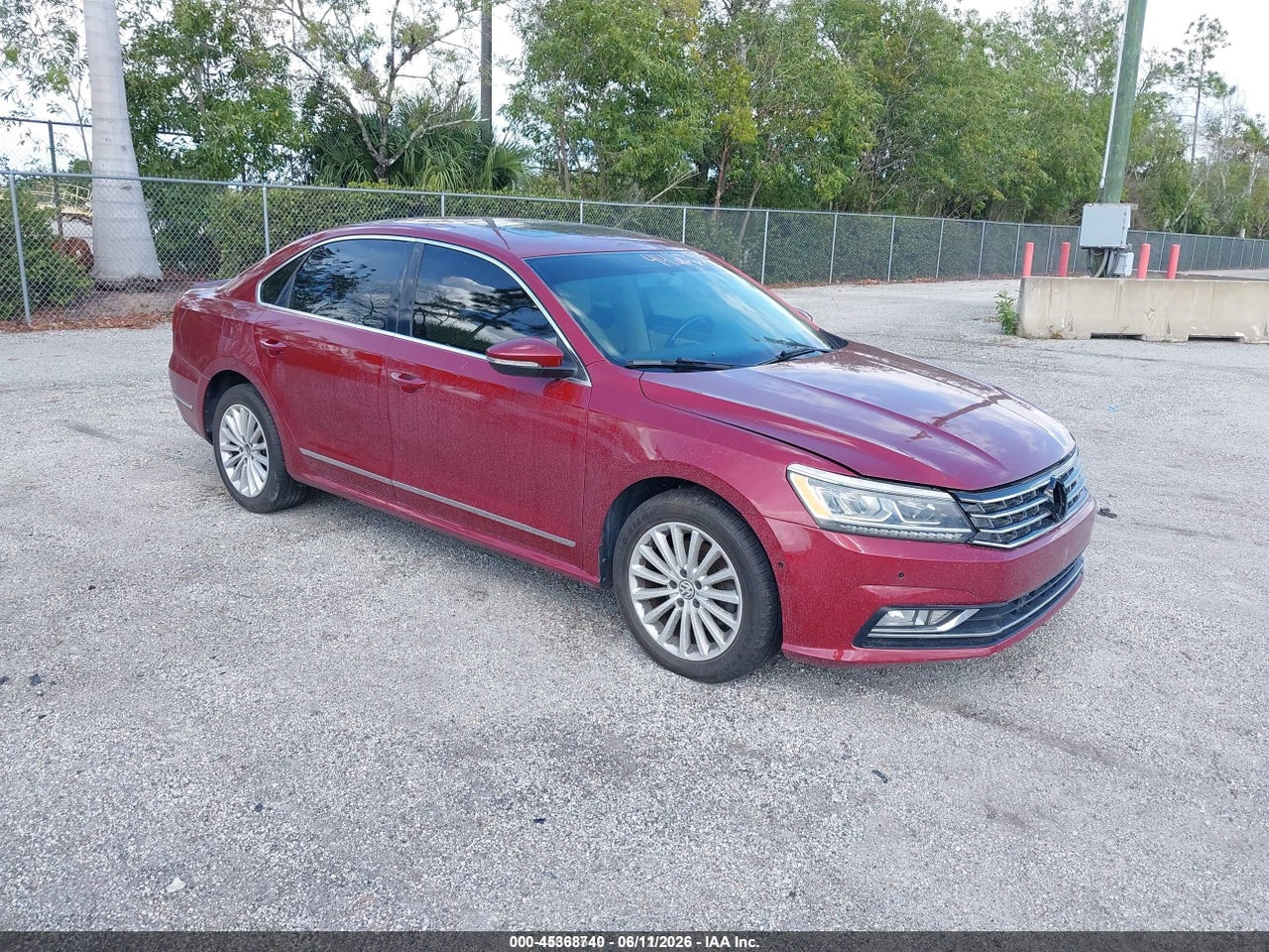 1VWBS7A38GC****** · 2016 VOLKSWAGEN PASSAT 1.8T SE
