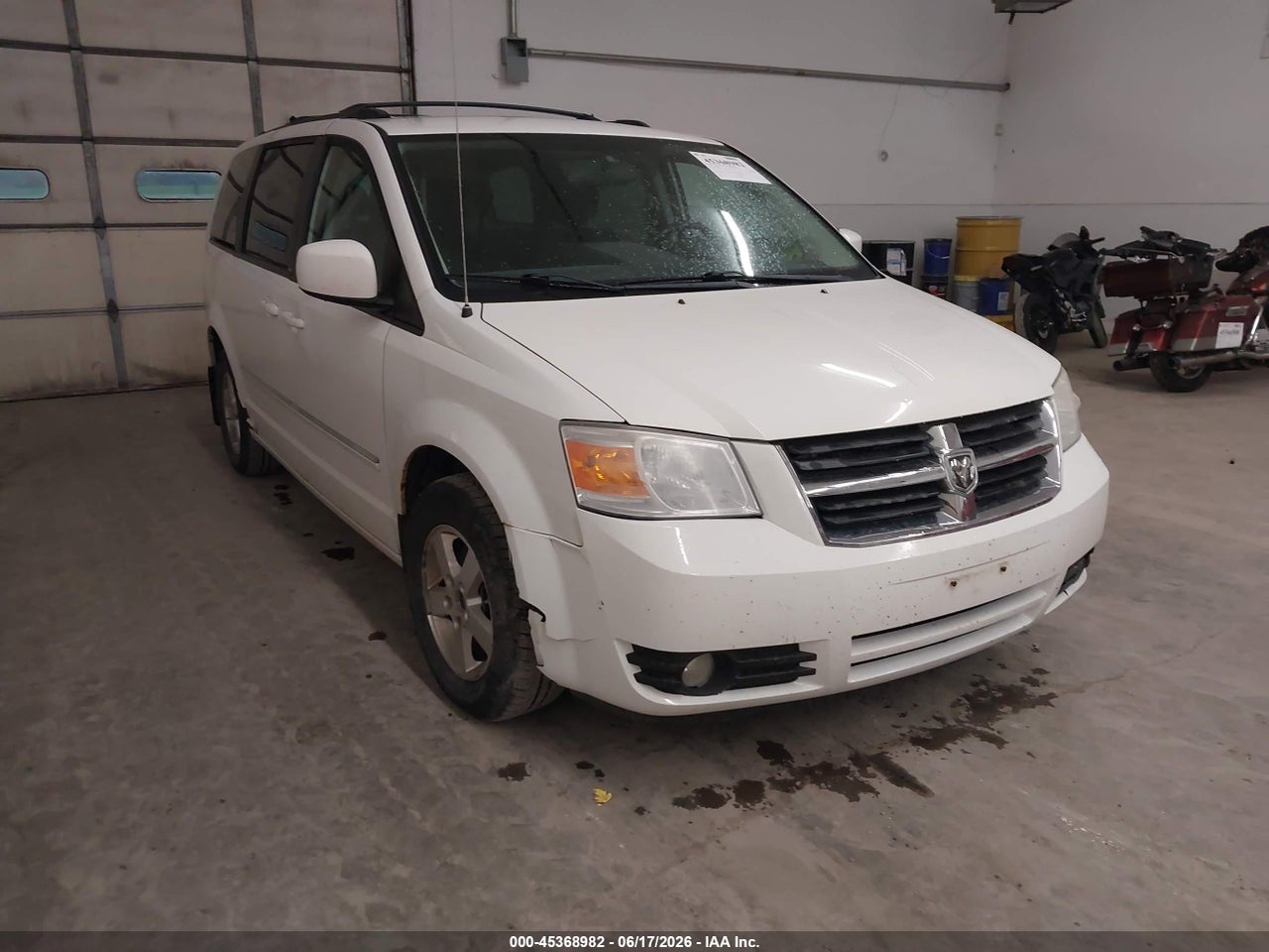 2D8HN54169R****** · 2009 DODGE GRAND CARAVAN SXT