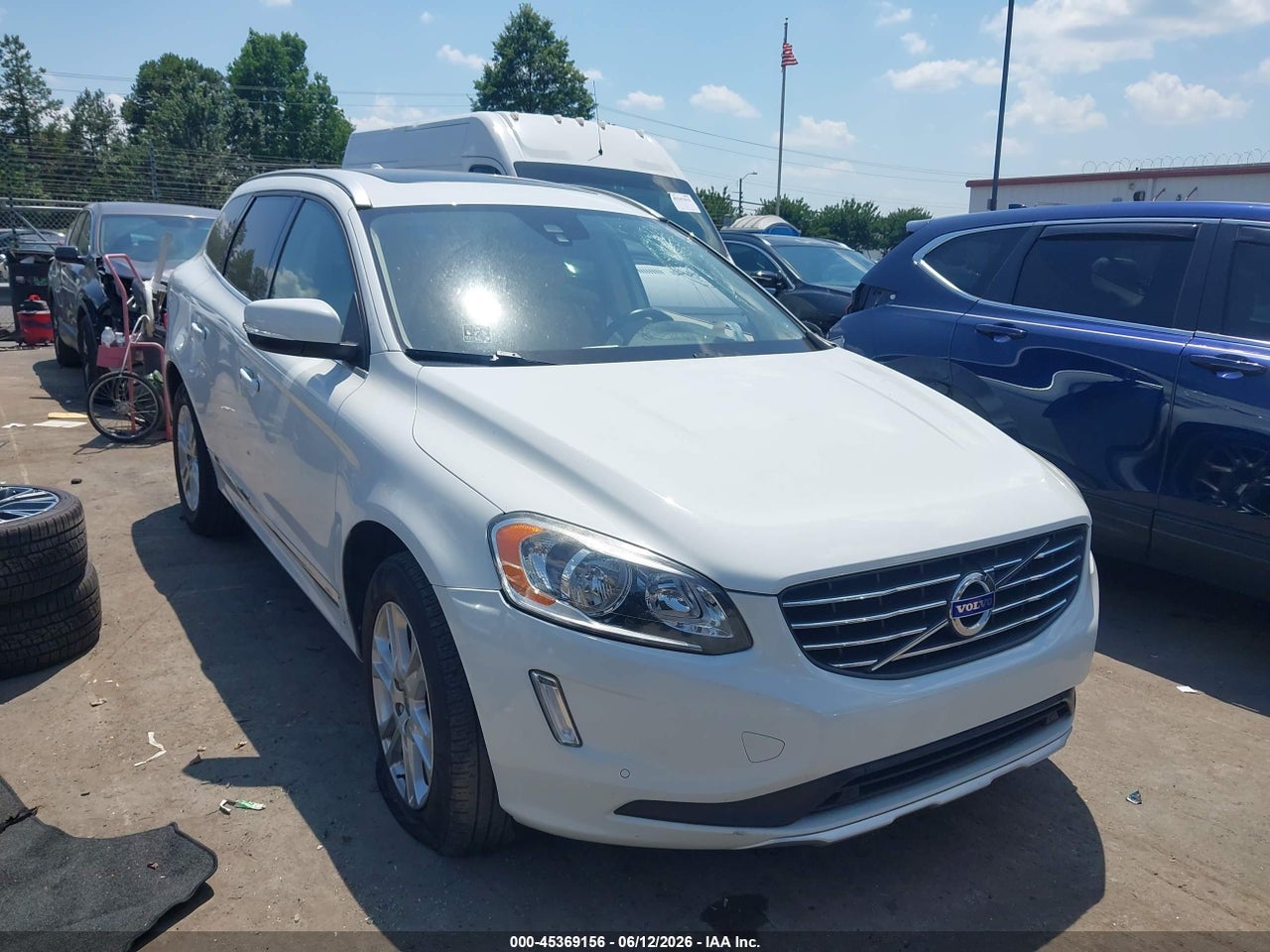 2015 VOLVO XC60 T5 PREMIER