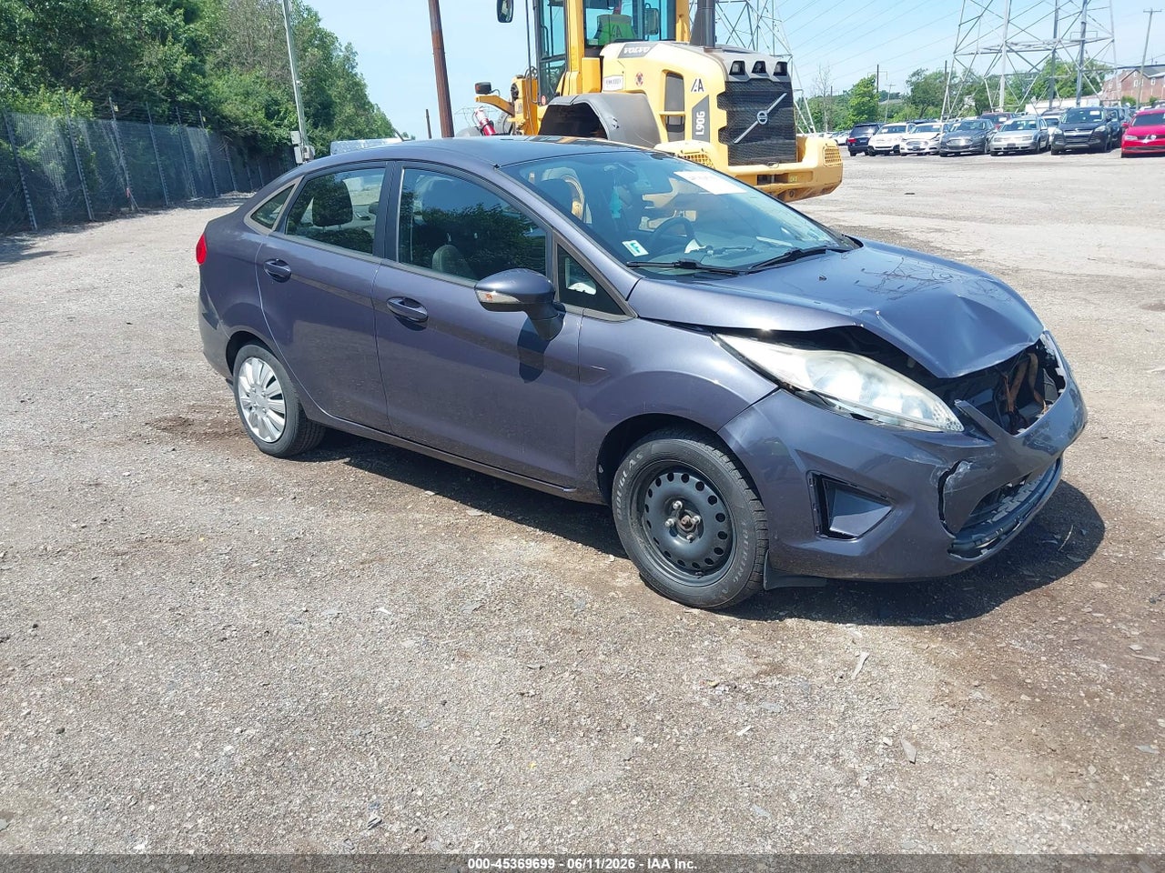 3FADP4BJ2DM****** · 2013 FORD FIESTA SE