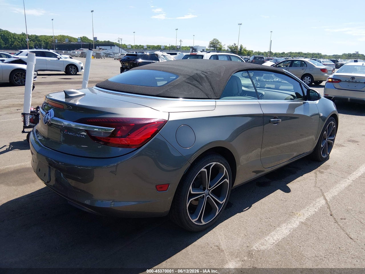 2018 BUICK CASCADA PREMIUM · 4/11