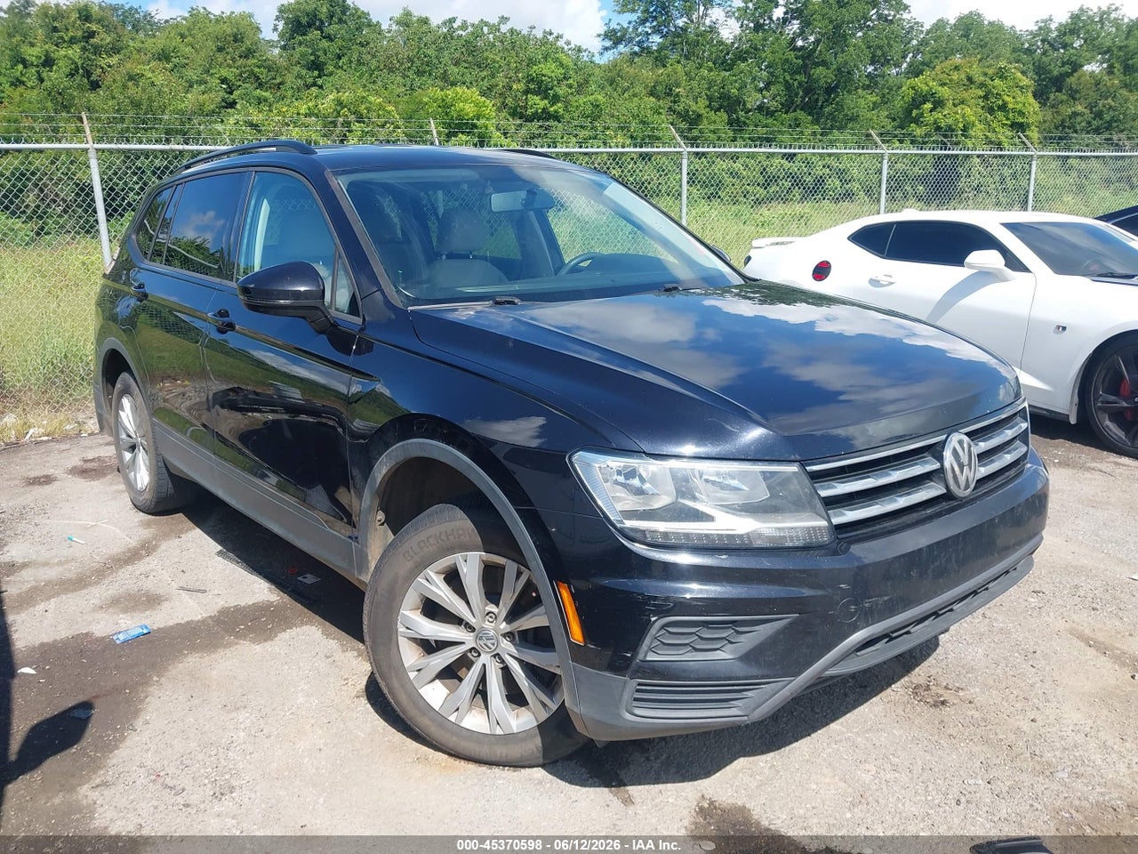 3VV1B7AX0LM****** · 2020 VOLKSWAGEN TIGUAN 2.0T S