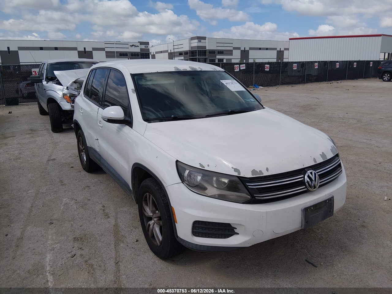 WVGAV7AX0CW****** · 2012 VOLKSWAGEN TIGUAN S