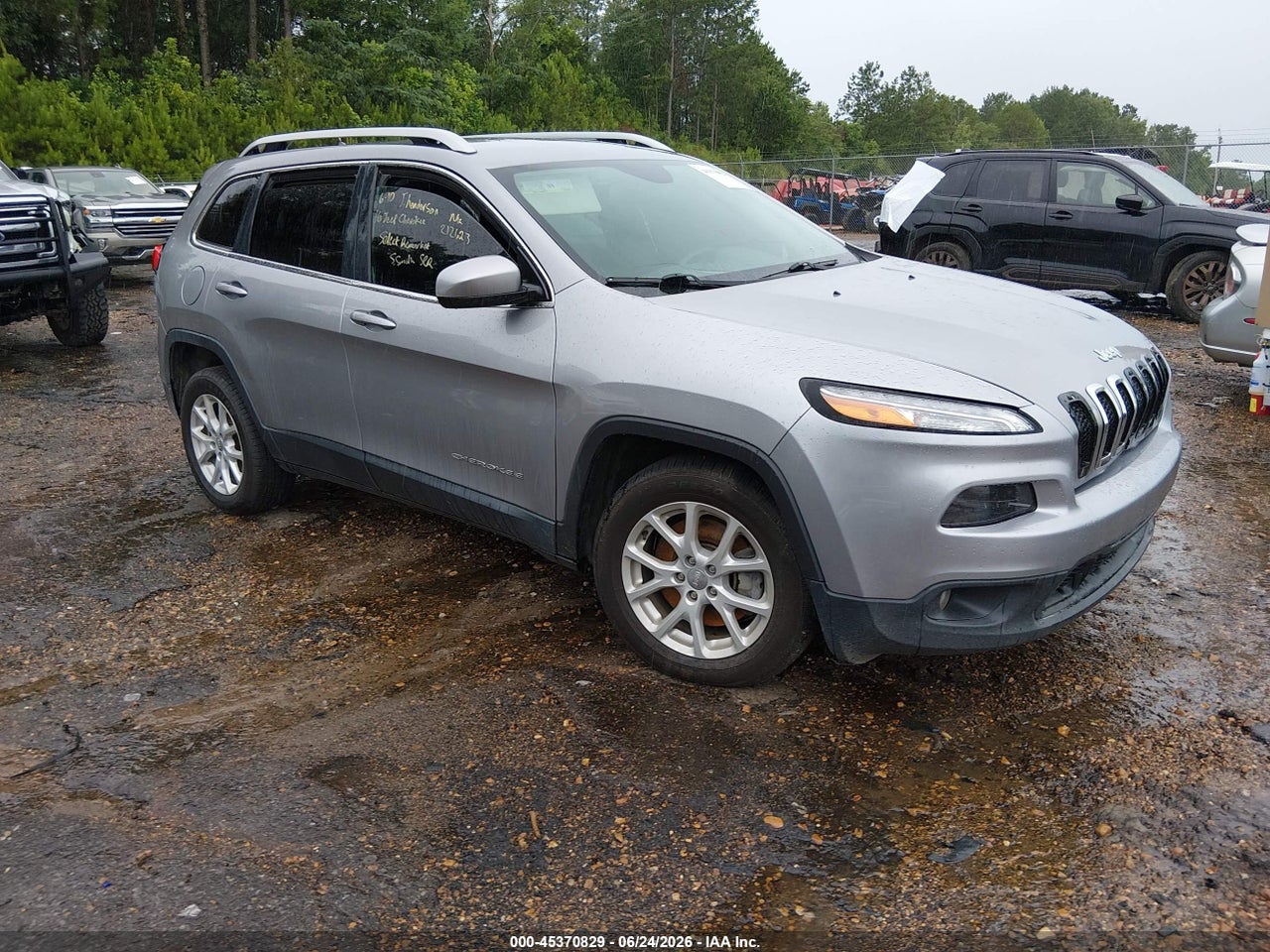 1C4PJLCB7GW****** · 2016 JEEP CHEROKEE LATITUDE