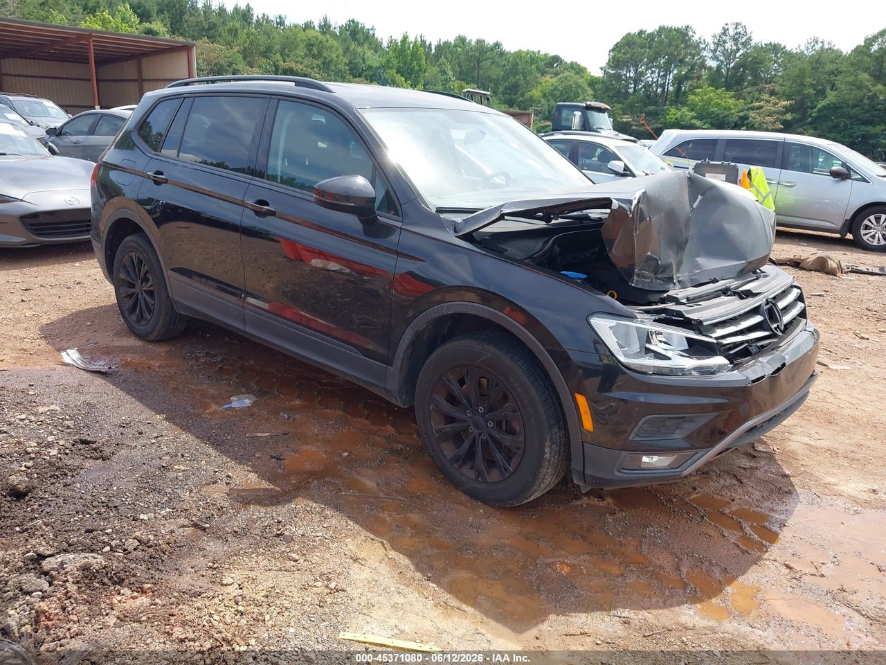 3VV1B7AX1JM****** · 2018 VOLKSWAGEN TIGUAN 2.0T S