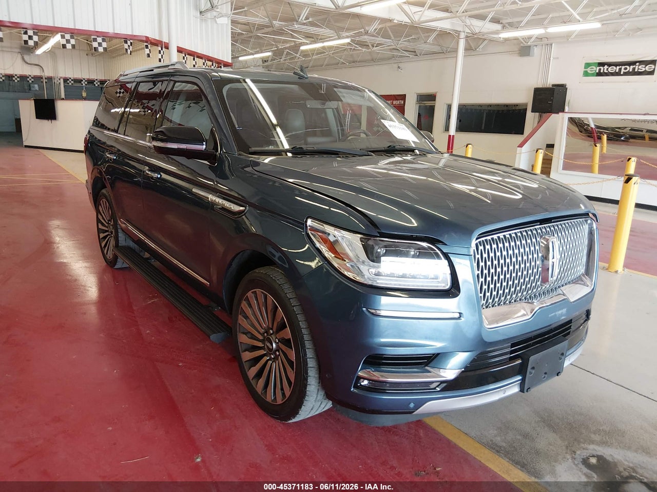 5LMJJ2LT7JE****** · 2018 LINCOLN NAVIGATOR RESERVE