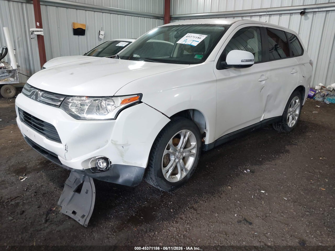 2014 MITSUBISHI OUTLANDER SE · 6/11