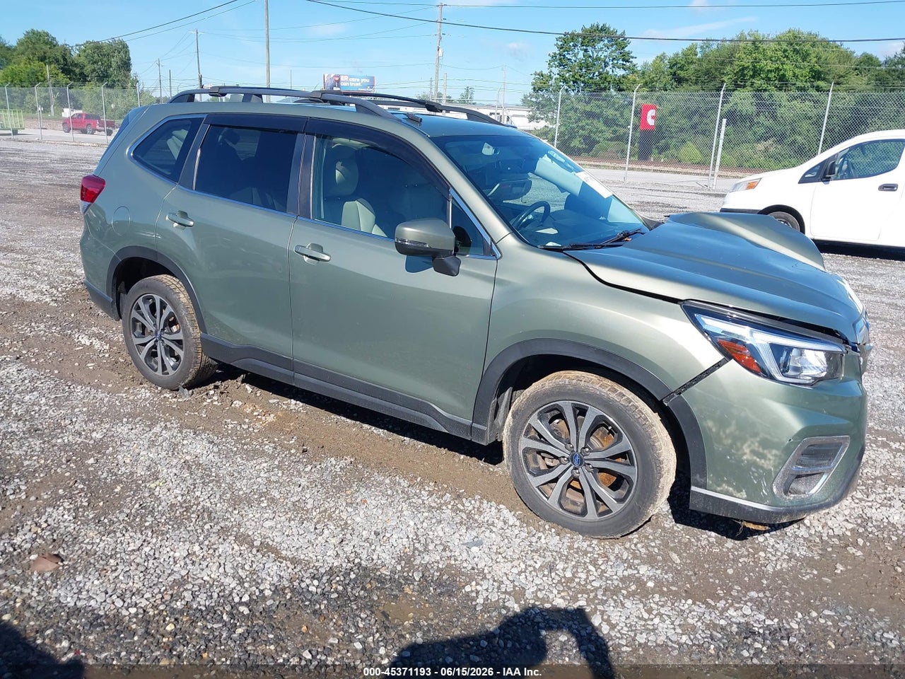 JF2SKASC2KH****** · 2019 SUBARU FORESTER LIMITED