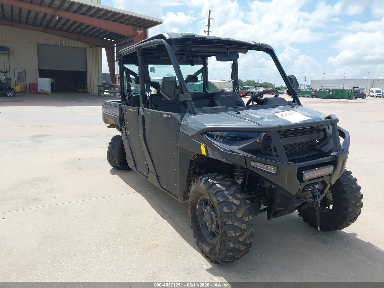 4XARSE992S8****** · 2025 POLARIS RANGER CREW XP 1000 PREMIUM