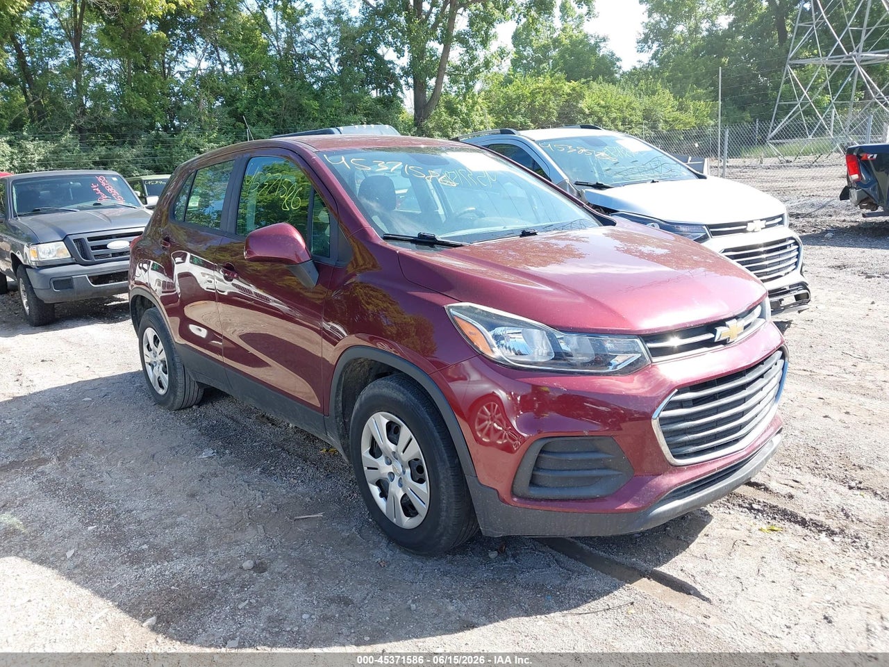 3GNCJKSB2HL****** · 2017 CHEVROLET TRAX LS