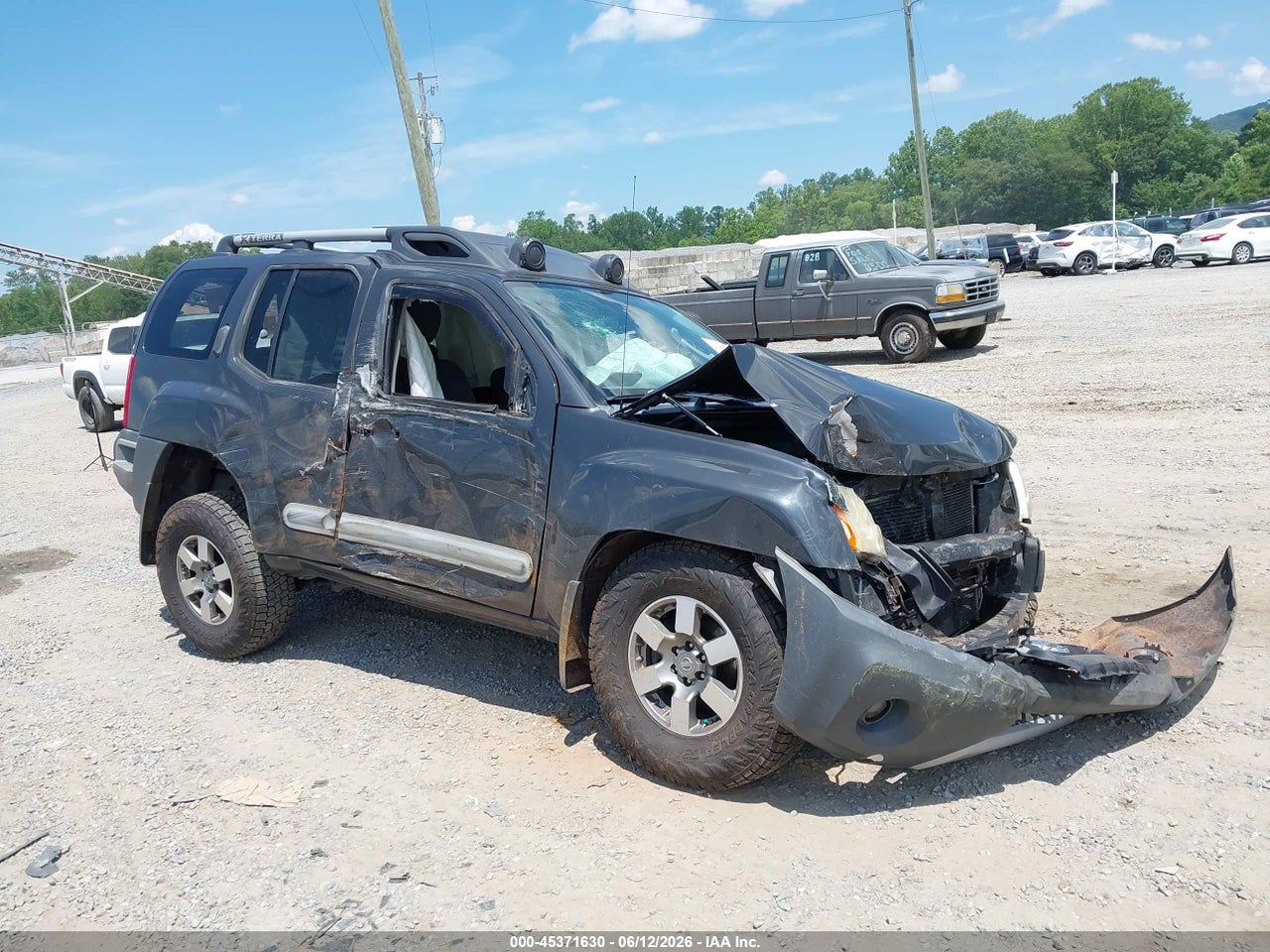 5N1AN0NW5BC****** · 2011 NISSAN XTERRA PRO-4X