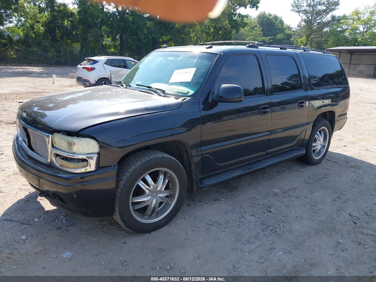 2004 GMC YUKON XL 1500 DENALI · 2/11