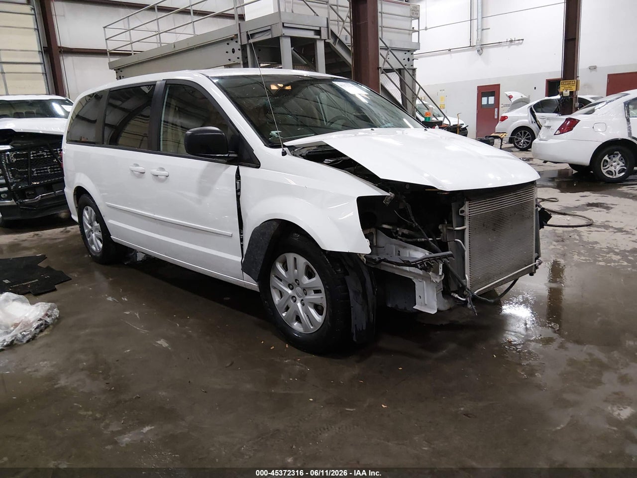 2C4RDGBG0GR****** · 2016 DODGE GRAND CARAVAN SE