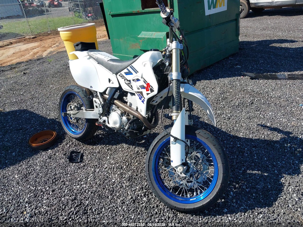 JS1SK44A3H2****** · 2017 SUZUKI DR-Z400 SM