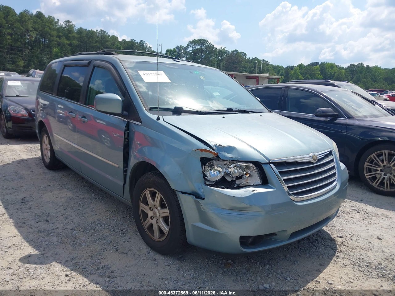 2A4RR5D17AR****** · 2010 CHRYSLER TOWN &amp; COUNTRY TOURING