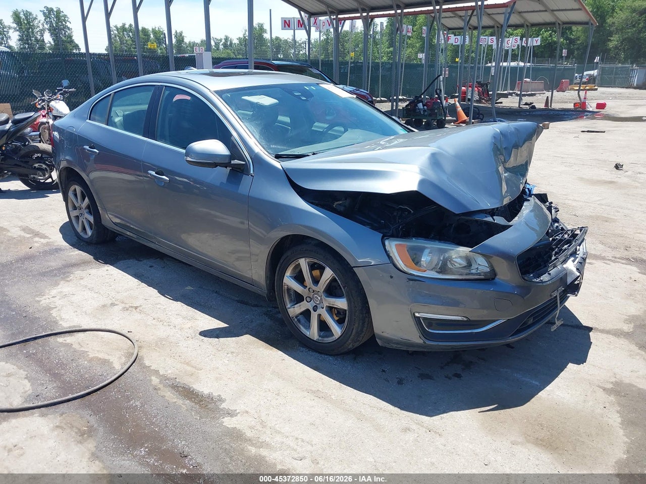YV126MFKXG2****** · 2016 VOLVO S60 T5 DRIVE-E PREMIER