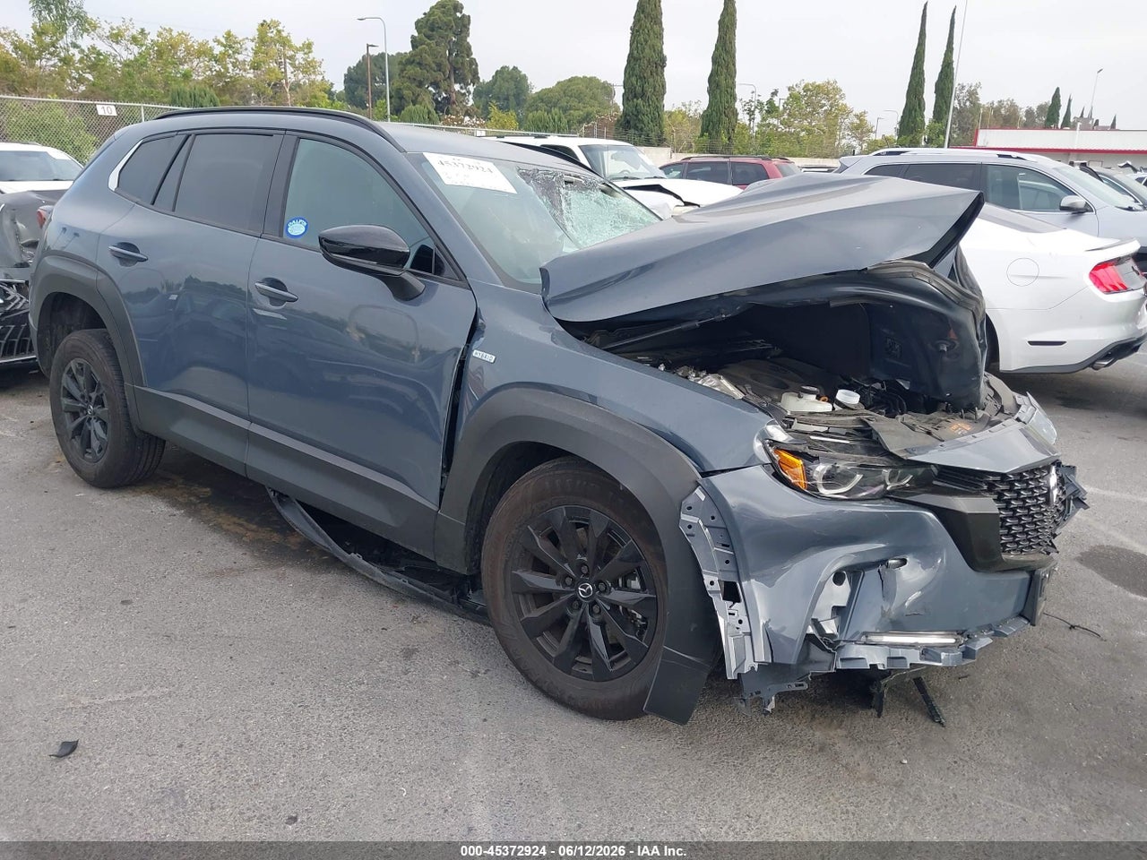 7MMVAADW2SN****** · 2025 MAZDA CX-50 HYBRID PREMIUM PACKAGE