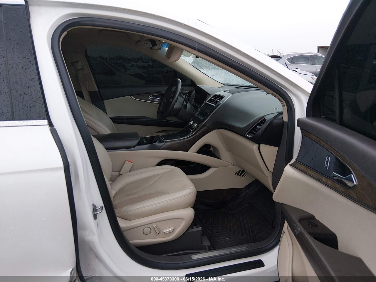 2019 LINCOLN NAUTILUS SELECT · 5/11