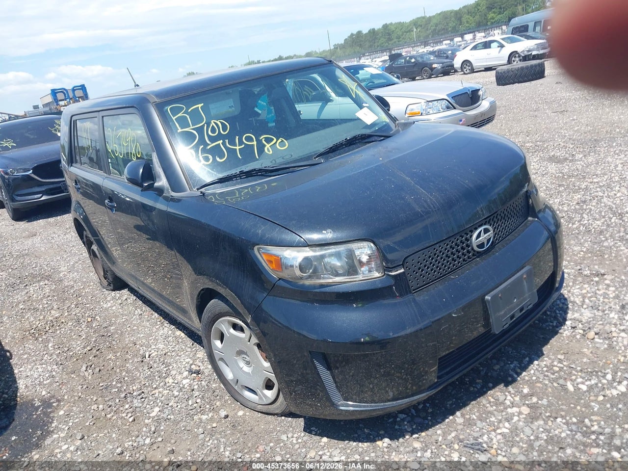JTLKE50E091****** · 2009 SCION XB