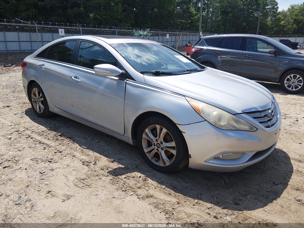 5NPEC4AB2BH****** · 2011 HYUNDAI SONATA LIMITED 2.0T