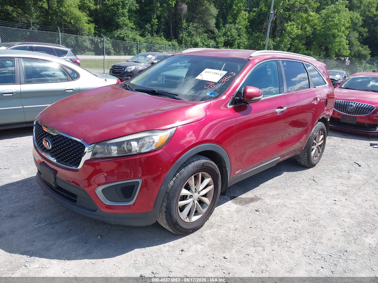 2016 KIA SORENTO 2.4L LX · 2/11