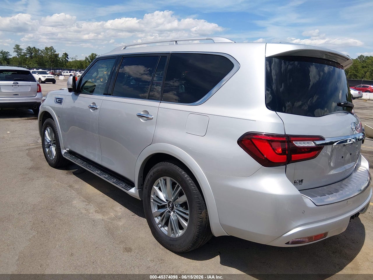 2019 INFINITI QX80 LUXE · 3/11