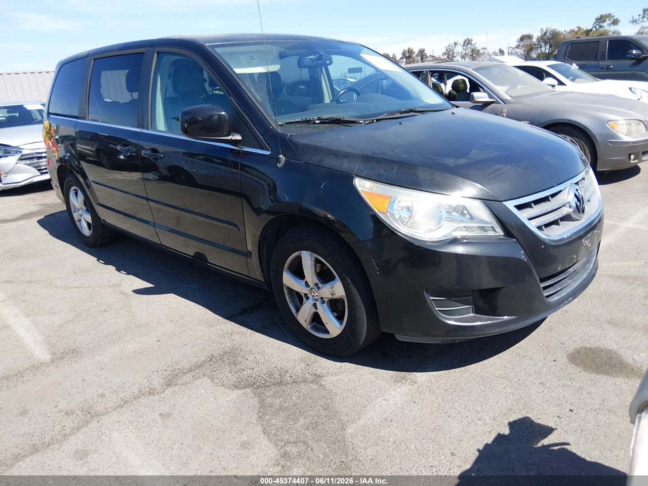 2V8HW54X09R****** · 2009 VOLKSWAGEN ROUTAN SEL