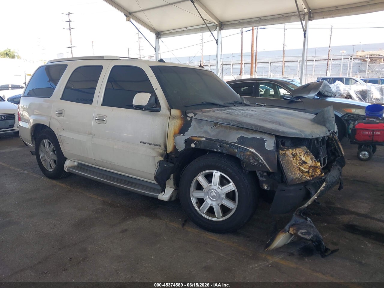 1GYEK63NX3R****** · 2003 CADILLAC ESCALADE STANDARD