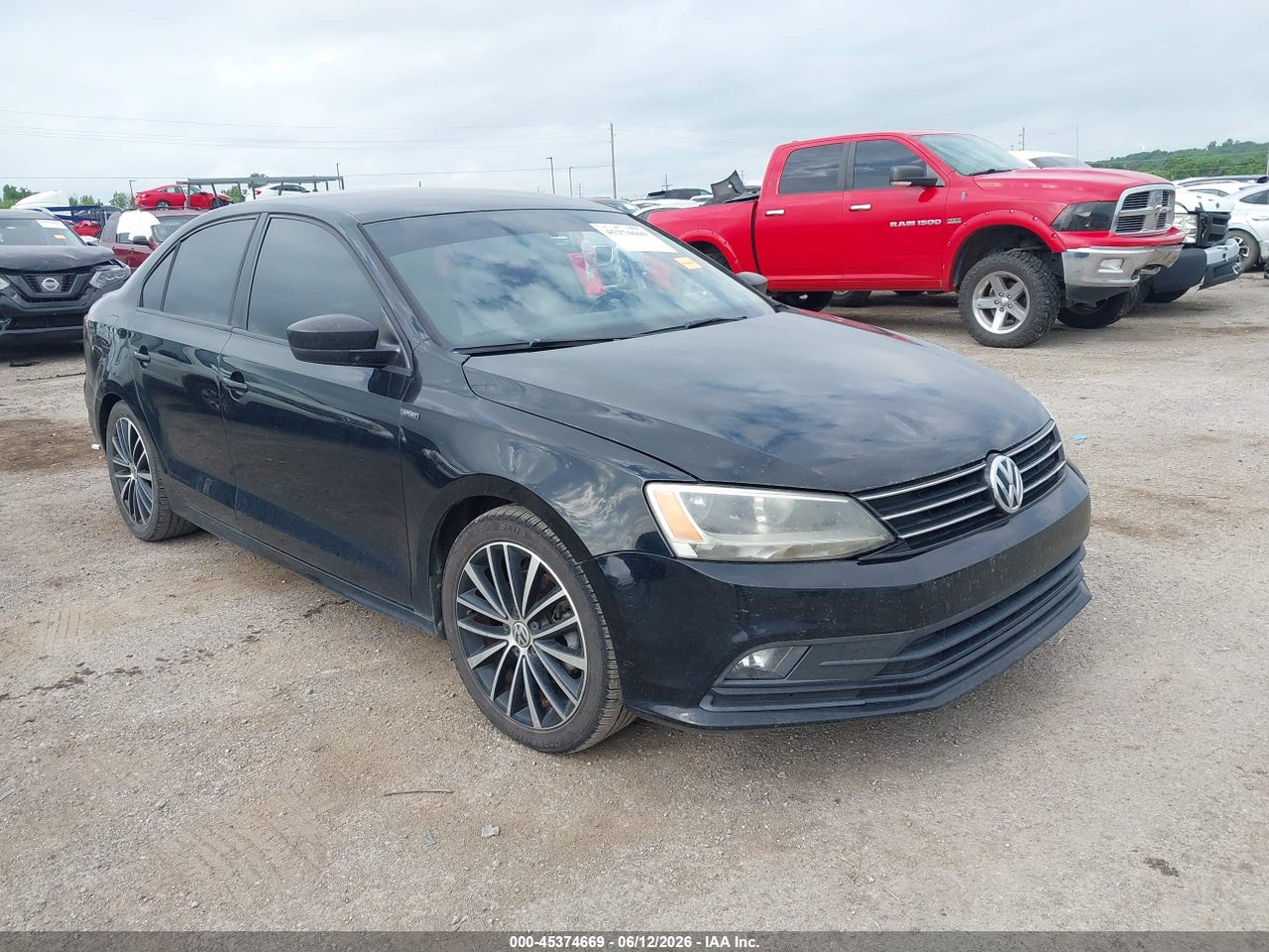3VWD17AJ2GM****** · 2016 VOLKSWAGEN JETTA 1.8T SPORT