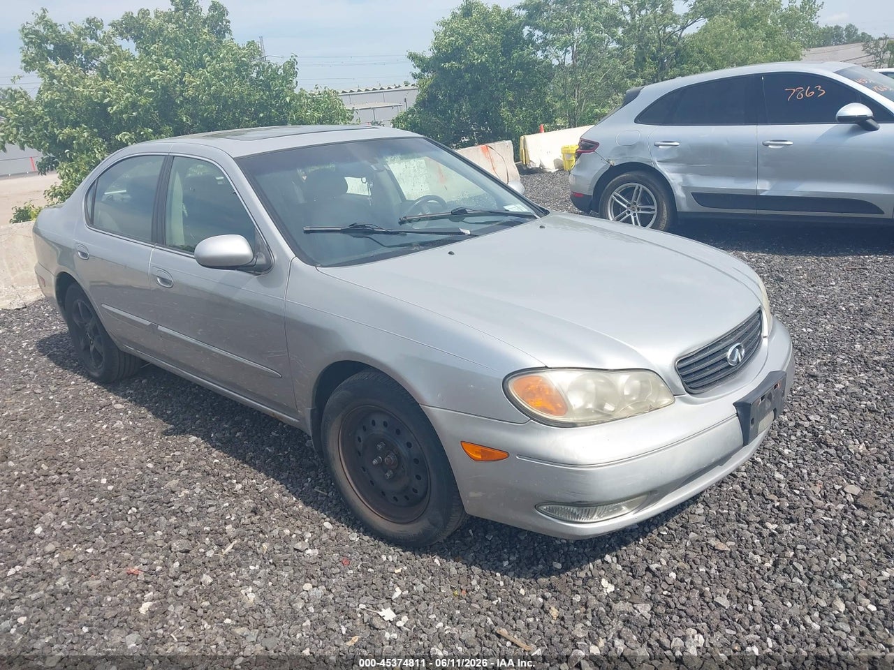 JNKDA31A22T****** · 2002 INFINITI I35 LUXURY