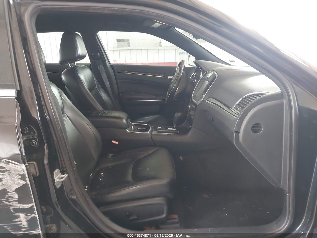 2011 CHRYSLER 300 LIMITED · 5/11