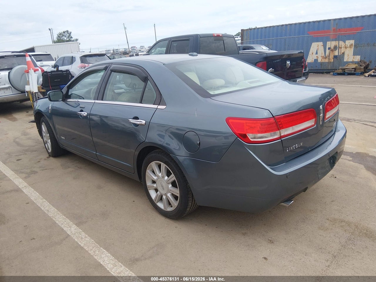 2012 LINCOLN MKZ HYBRID   · 3/11