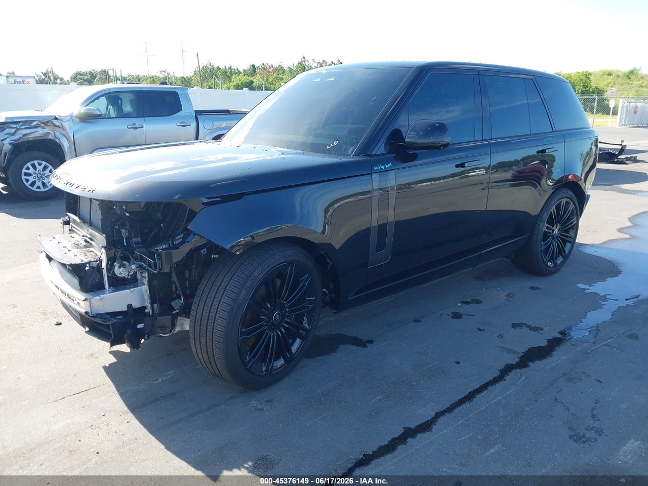 2025 LAND ROVER RANGE ROVER P530 SE · 2/11
