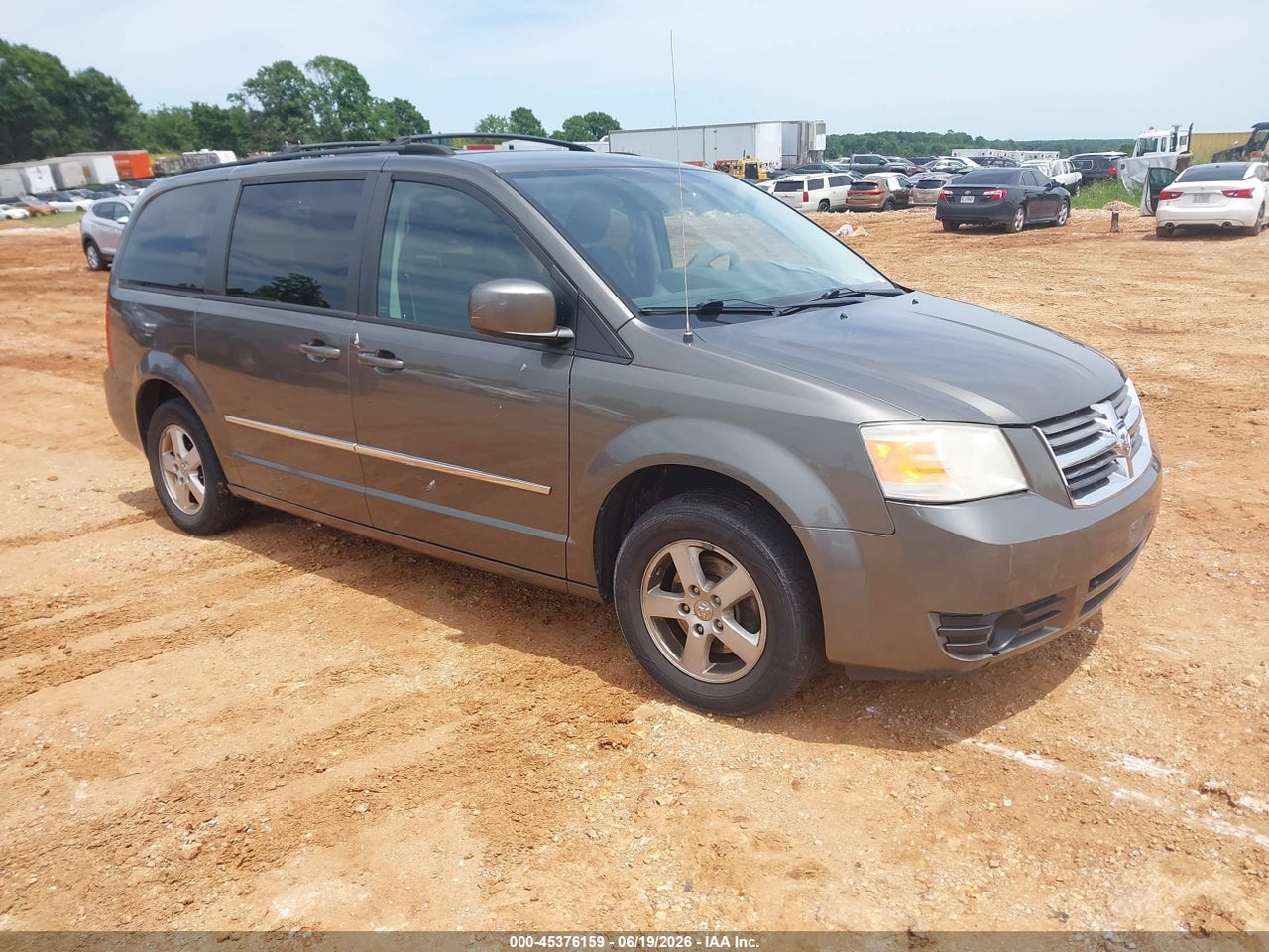 2D4RN5D14AR****** · 2010 DODGE GRAND CARAVAN SXT