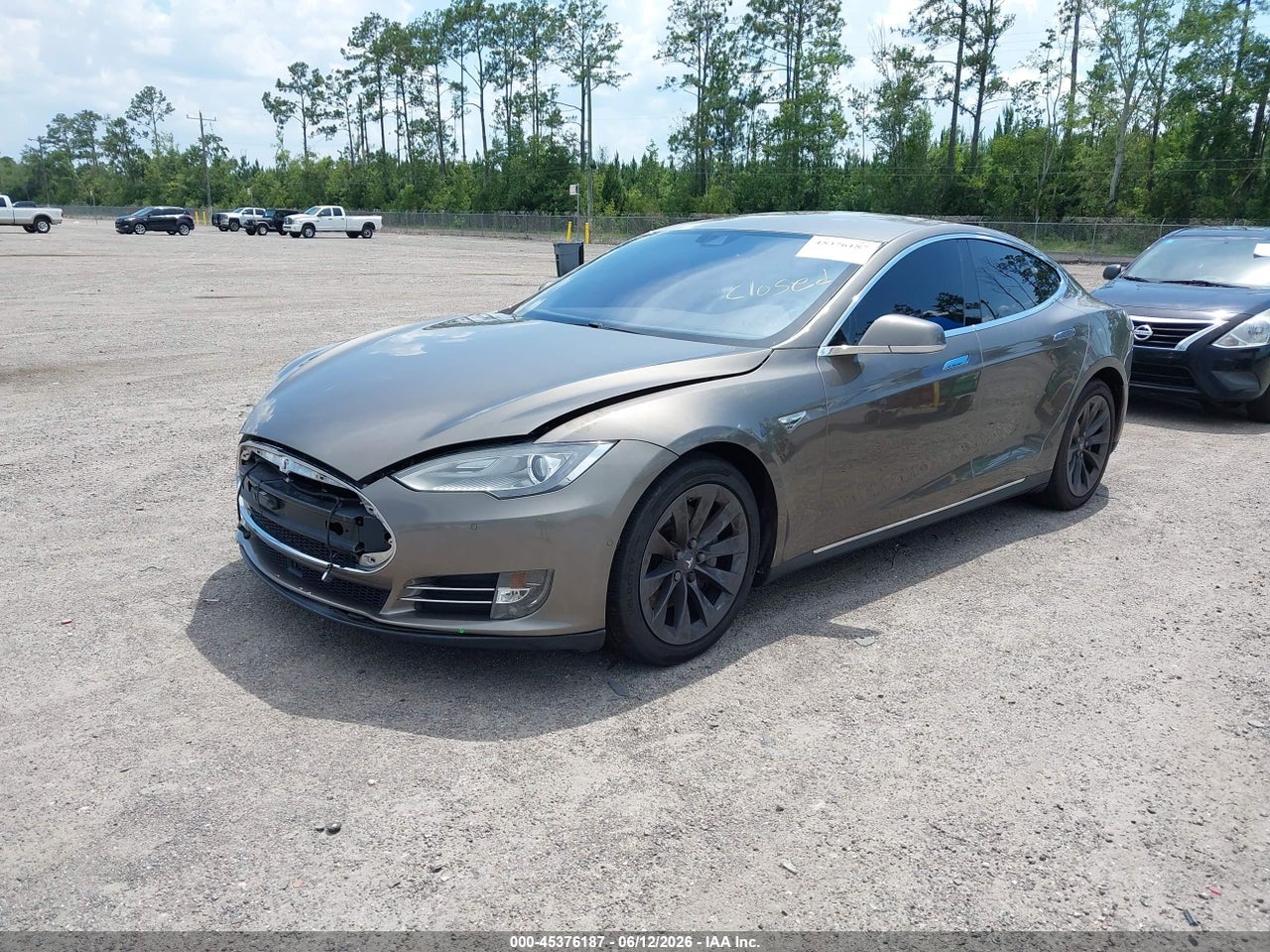 2016 TESLA MODEL S 60D/70D/75D/85D/90D · 2/11