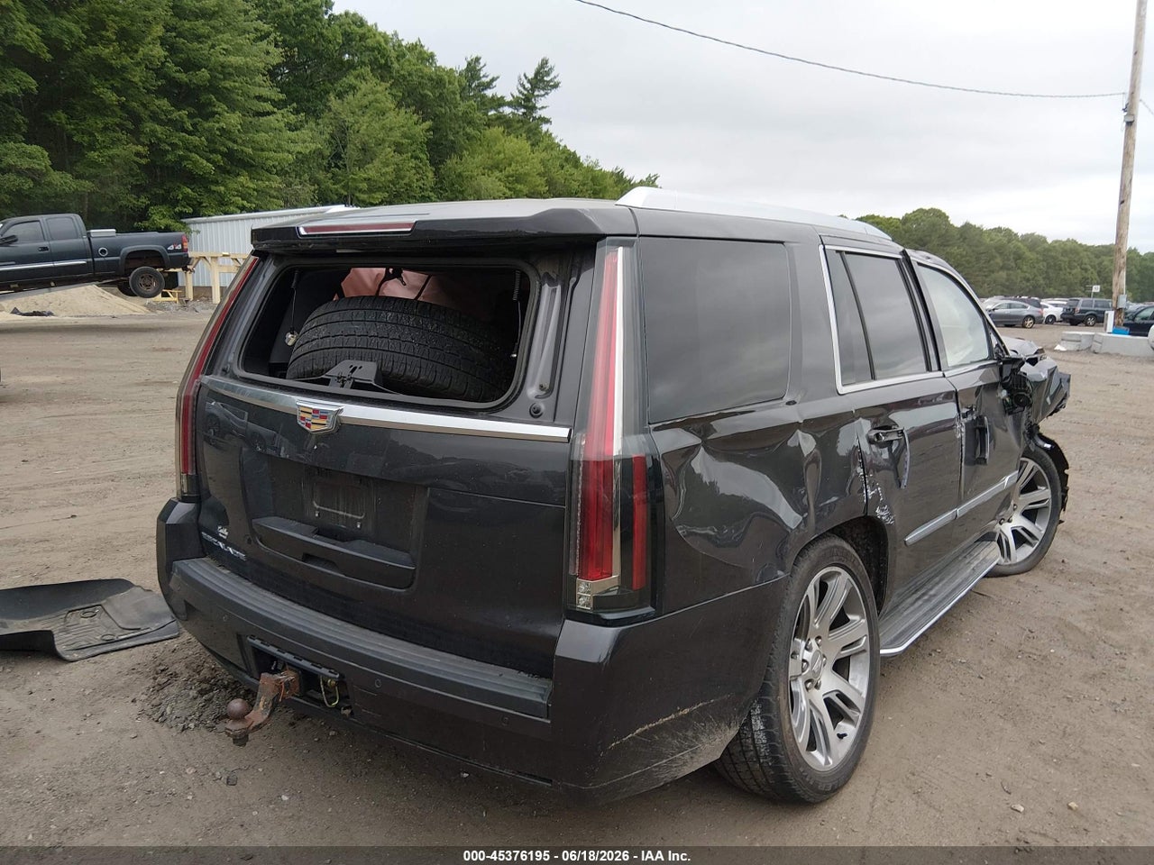 2016 CADILLAC ESCALADE LUXURY COLLECTION · 4/11