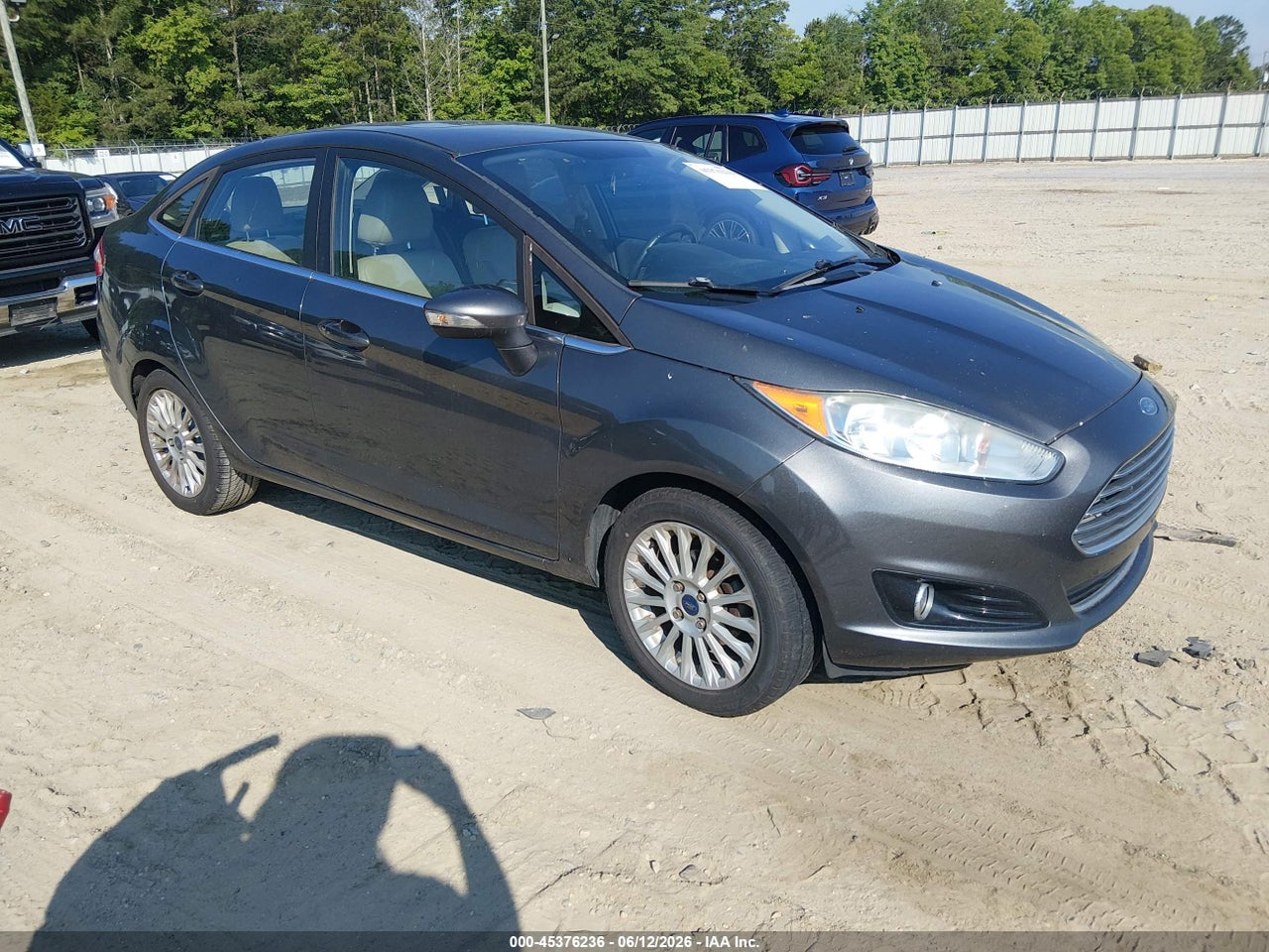 3FADP4CJ3FM****** · 2015 FORD FIESTA TITANIUM