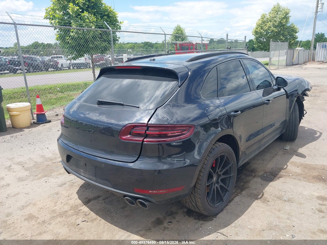 2017 PORSCHE MACAN GTS · 4/11