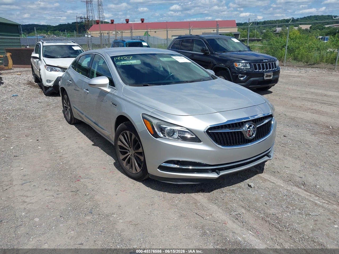 1G4ZP5SS1HU****** · 2017 BUICK LACROSSE ESSENCE