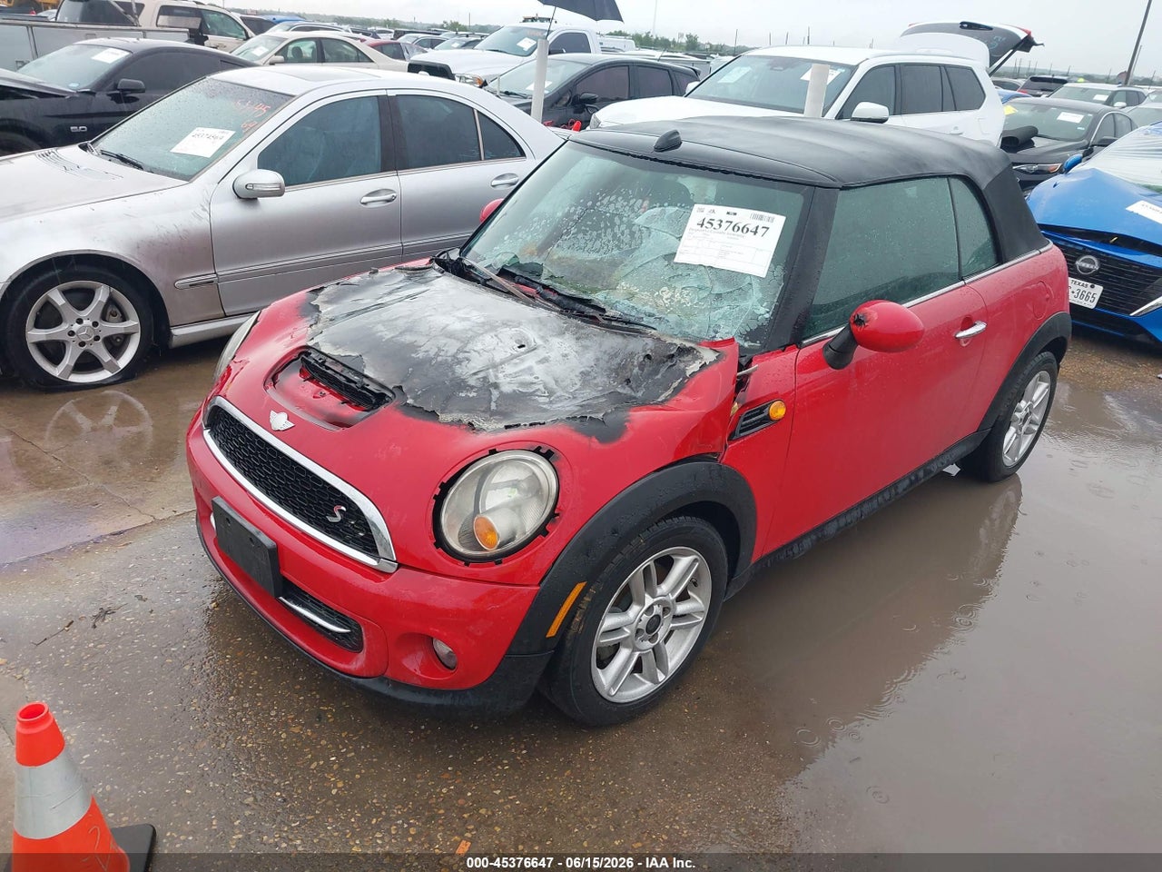 2011 MINI COOPER   · 2/11