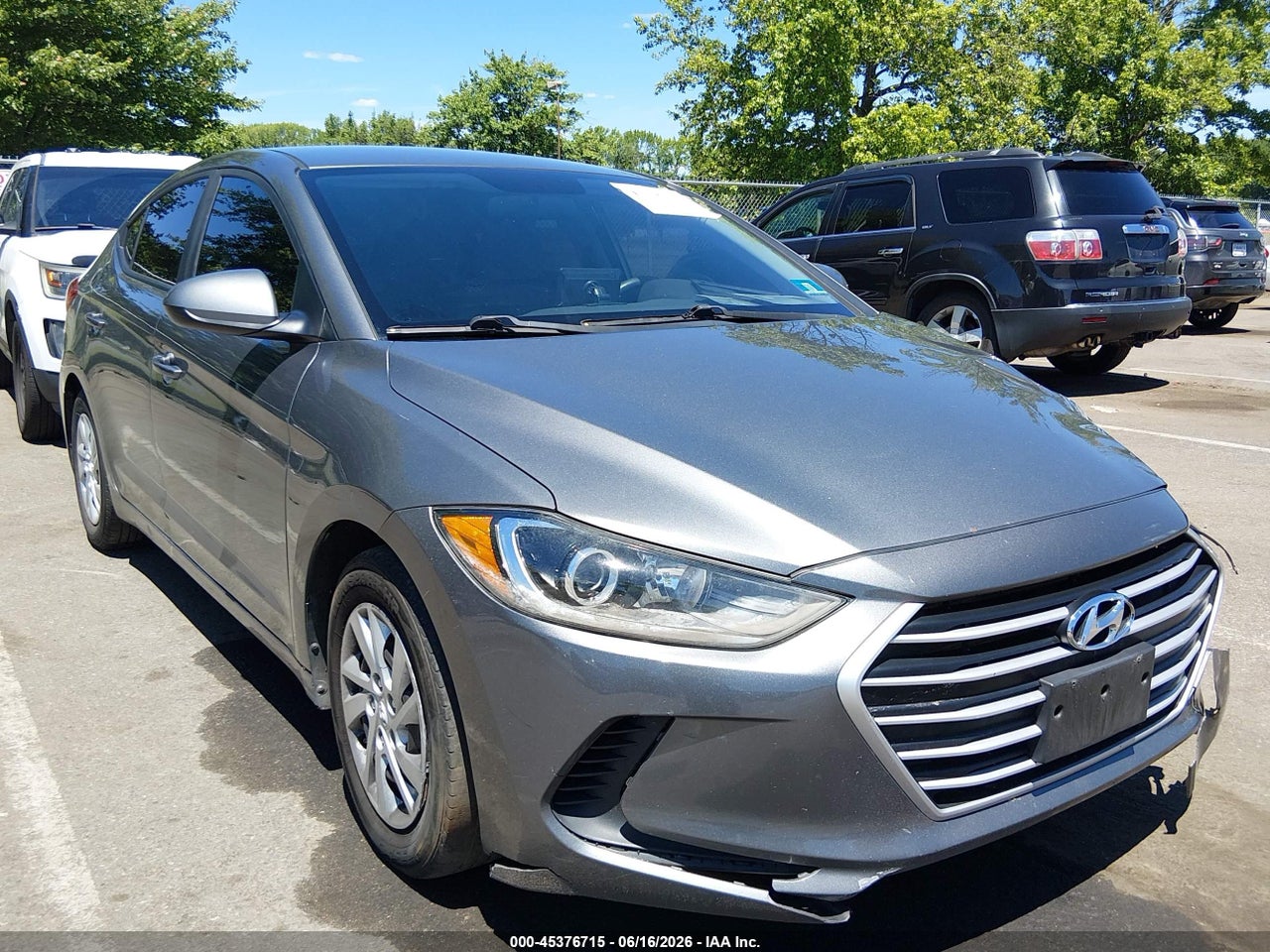 5NPD74LF9JH****** · 2018 HYUNDAI ELANTRA SE