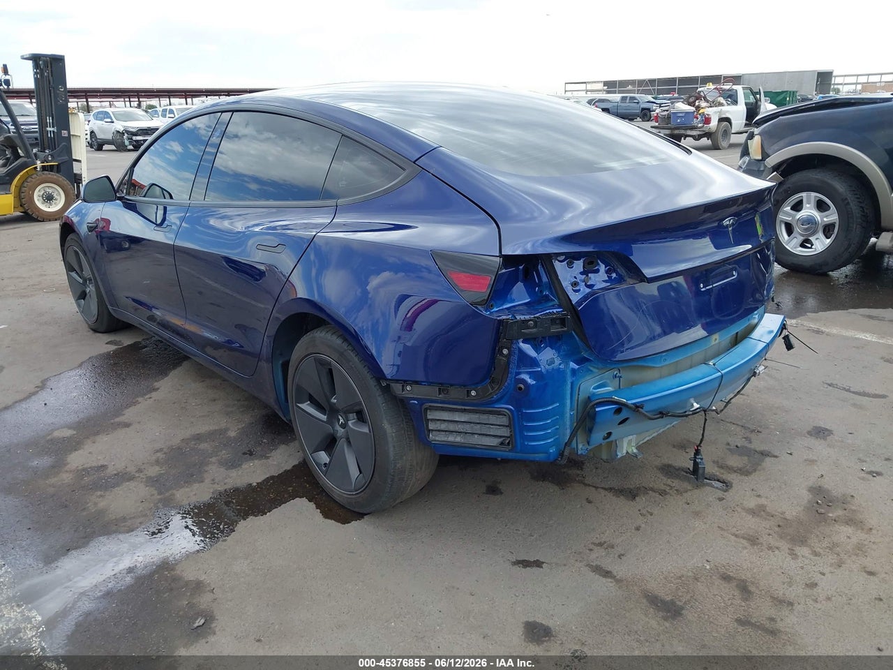 2023 TESLA MODEL 3 REAR-WHEEL DRIVE · 3/11