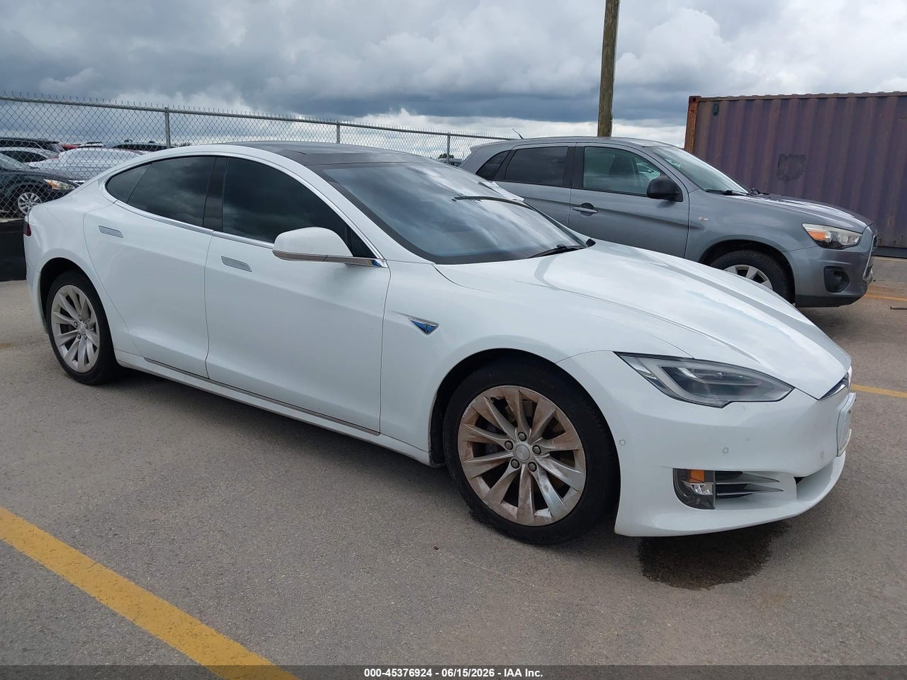 5YJSA1E16GF****** · 2016 TESLA MODEL S 60/70/75/85