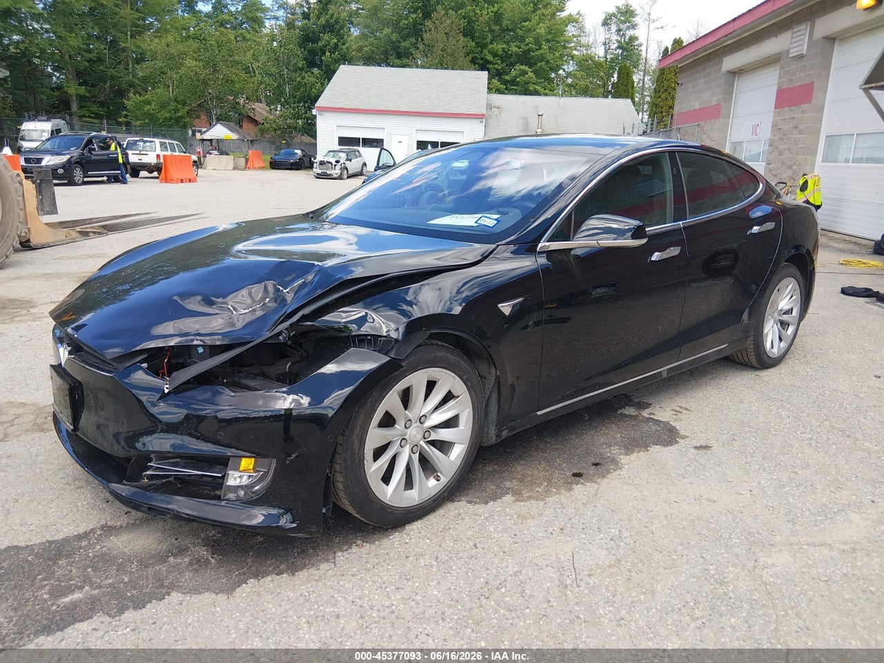 2017 TESLA MODEL S 60/75 · 2/9
