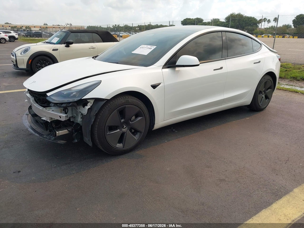 2023 TESLA MODEL 3 REAR-WHEEL DRIVE · 2/9