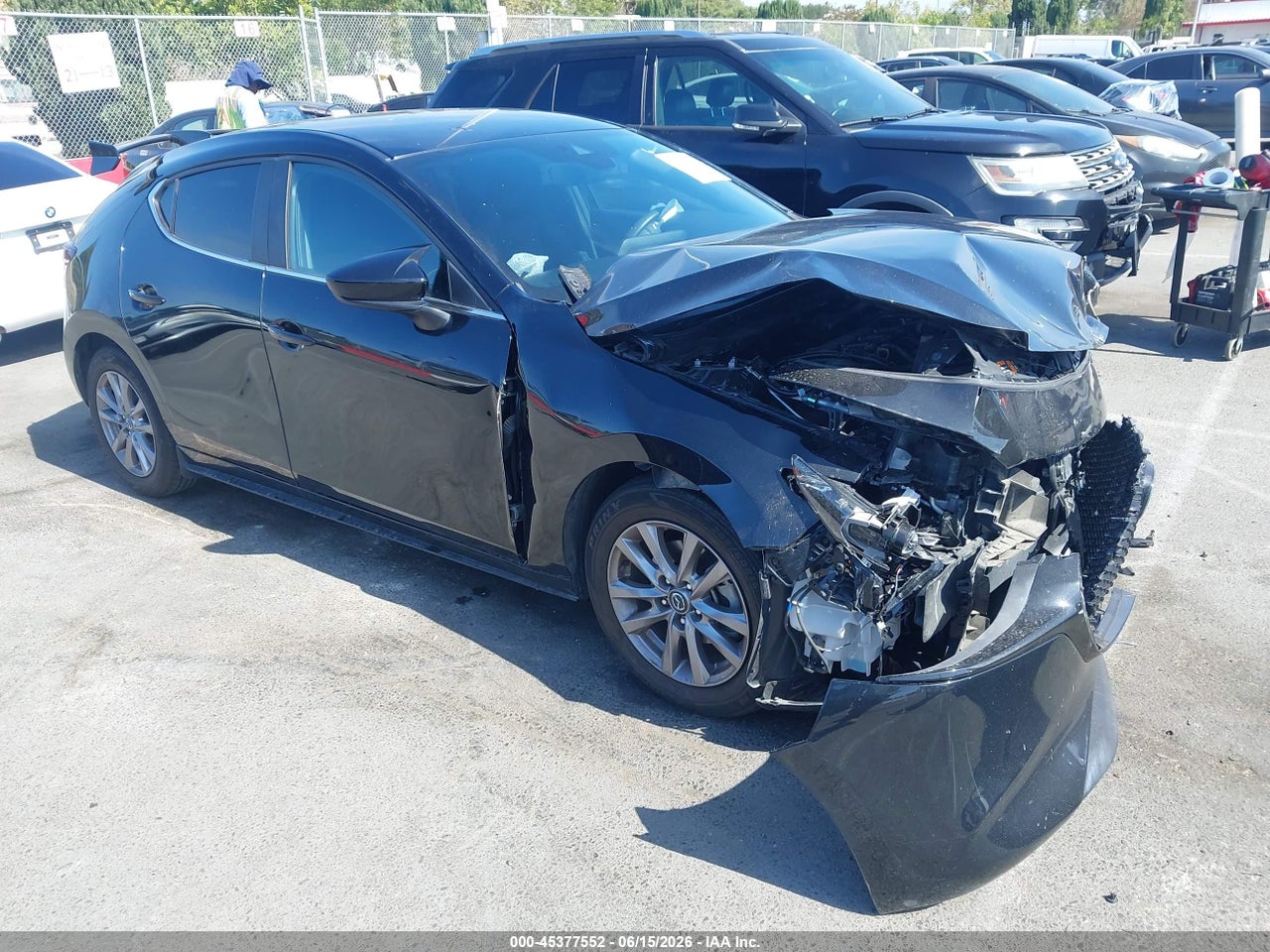 JM1BPAJL2M1****** · 2021 MAZDA MAZDA3 2.5 S