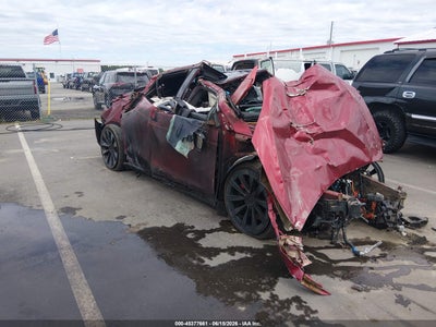7SAXCBE63RF****** · 2024 TESLA MODEL X PLAID TRI MOTOR ALL-WHEEL DRIVE